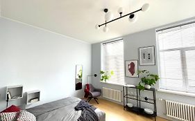 Quiet Studio In Riga City Centre - Self Check-In, Walkable To Major Attractions